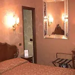 Hotel Lisbona Venedig