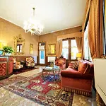 Lisbona Hotel 3*