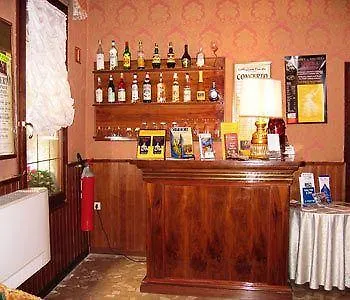 Lisbona 3* البندقية